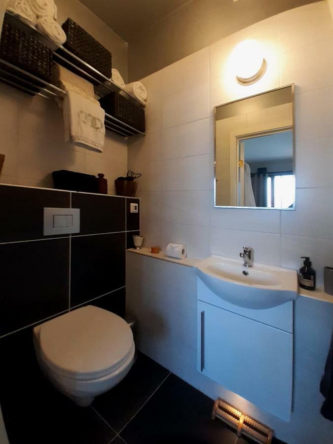 Little White Castle Apartment St Lucia Ngoại thất bức ảnh